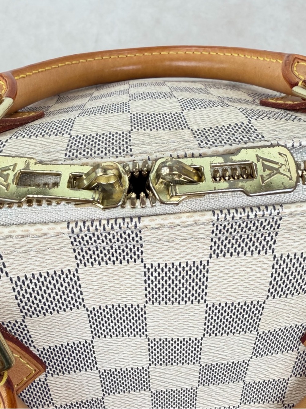 Louis Vuitton Speedy Bandoulière 30 Damier Azur Crossbody Bag w/ Strap & Lock - Picture 11 of 16